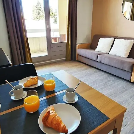 *nouveau* Pied Des Pistes * Piscine Ext. Chauffee* Alpe d'Huez